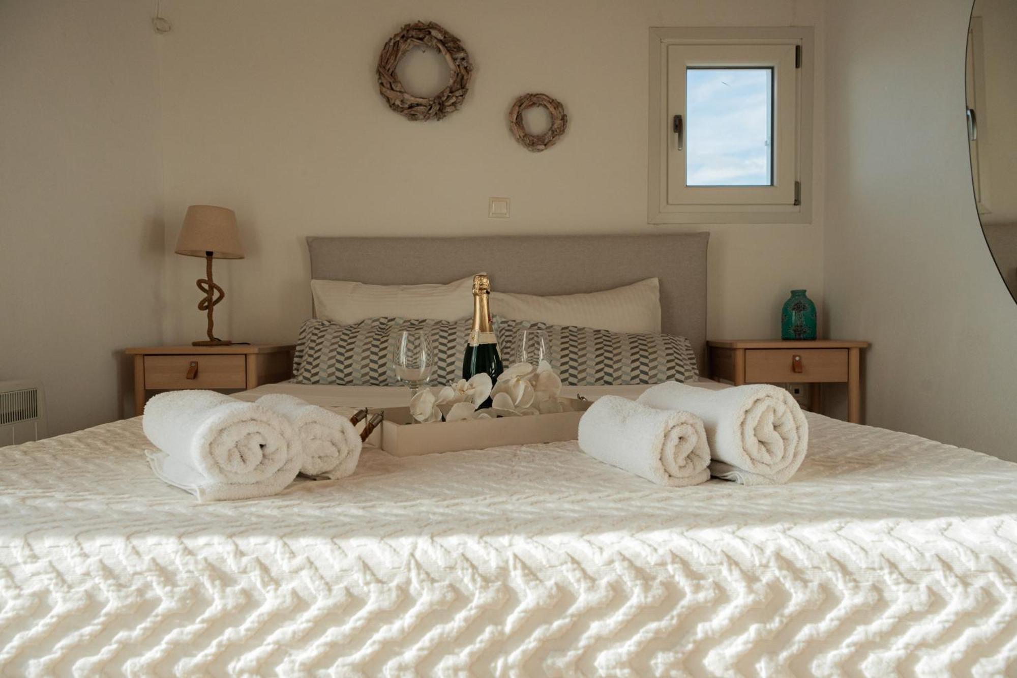 Paradisia Villas Túrlosz Kültér fotó